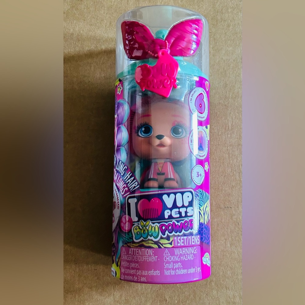 VIP Pets Glam Power Action Figure - Pink and Blue